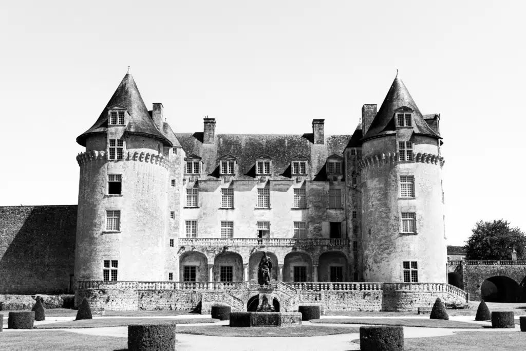 château de la Roche Courbon