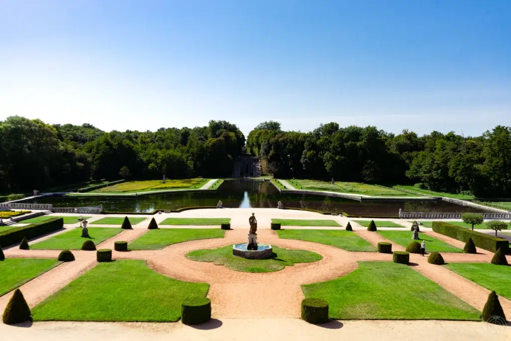 jardins de la Roche Courbon depuis le balcon